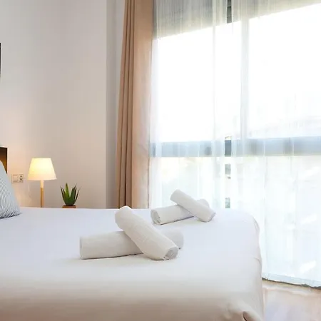 Cosy Next To Sagrada Familia Iv *